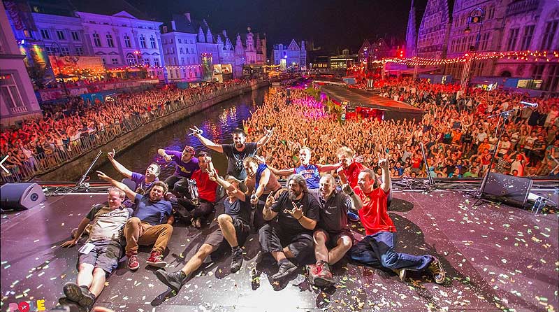 La-Pegatina-en-Gante