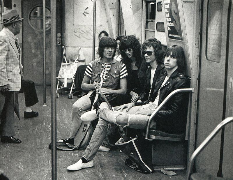 ramones4