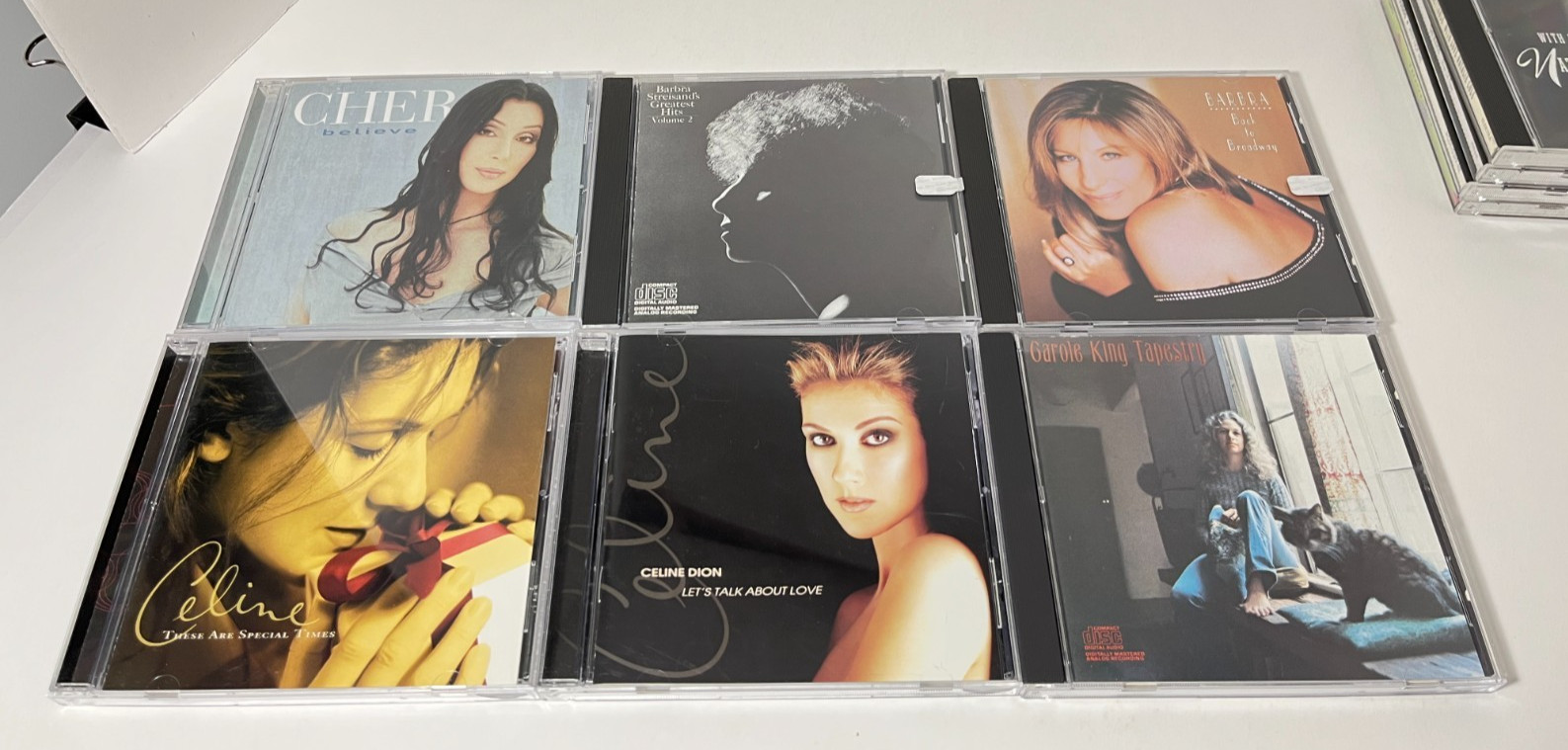 Vtg Lot 40 CD Mixed Music, See List 70-90's Elvis ,Elton, Diamond, Beatles++
