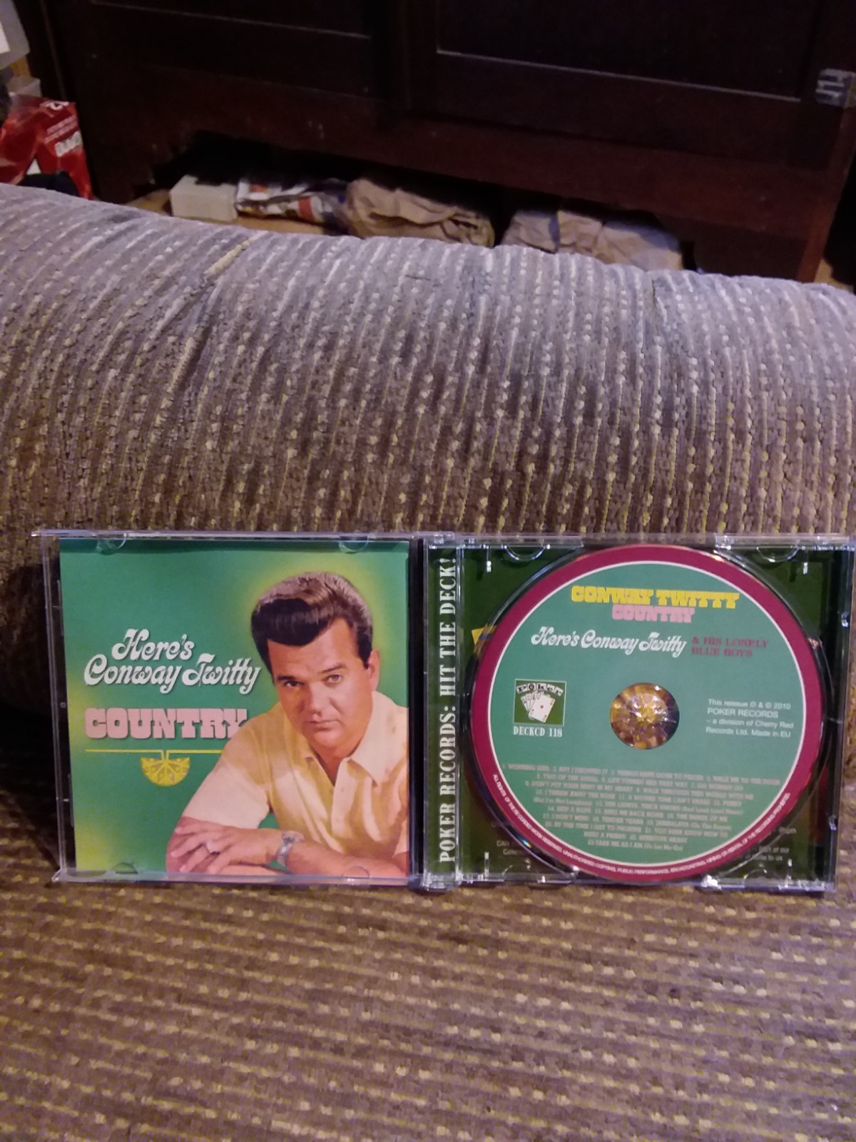 CONWAY TWITTY-HERE'S CONWAY TWITTY- RARE COUNTRY POKER CD OUT OF PRINT