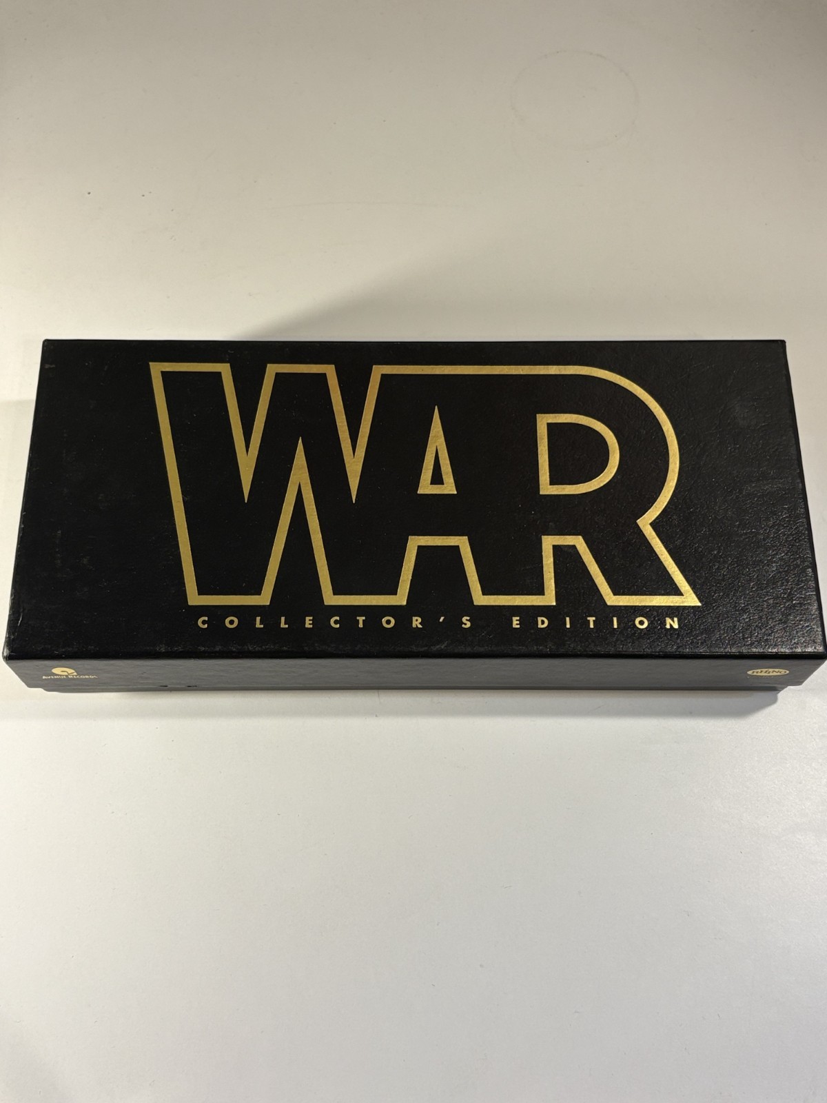 War- Collectors Edition Box Set *Pre-Owned/like New* Promo