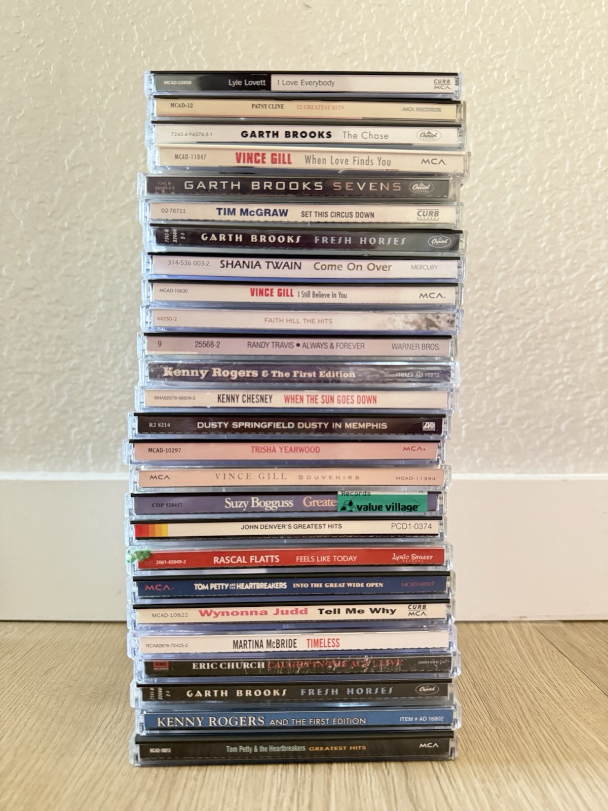 Lot of 26 Country Pop CDs Kenny Rogers Shania Twain Vince Gill Faith Hill