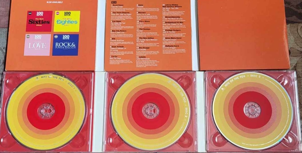 Hits of the 70s - 3CD Compilation - 30 Songs - Badfinger, Miracles, Grass Roots