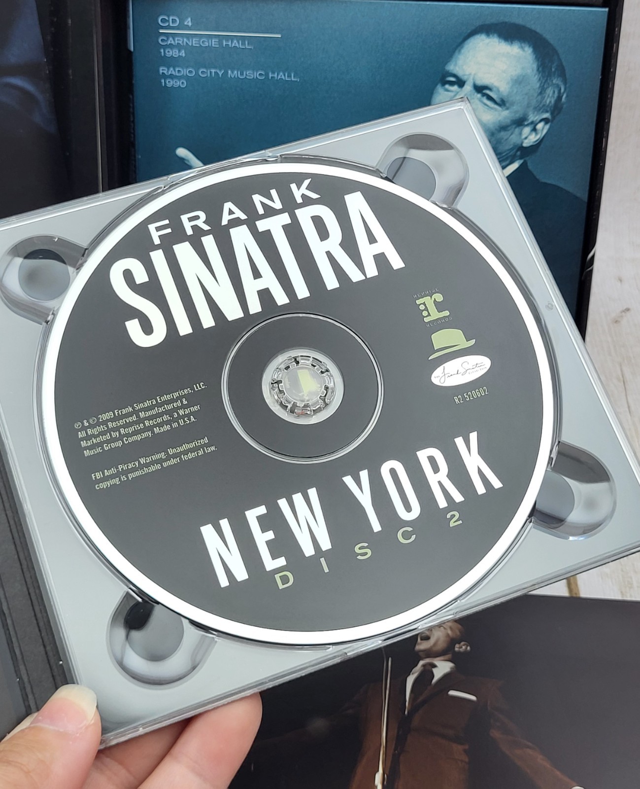 Frank Sinatra New York • Five Disc (4 CD & DVD with Booklet) Box Set NICE!