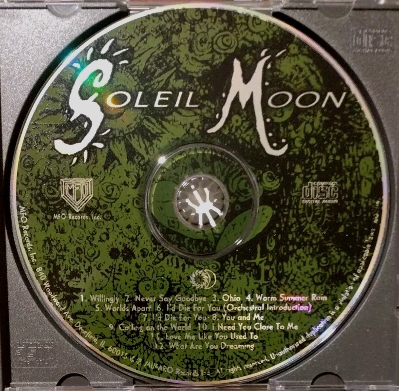 Worlds Apart by Soleil Moon (CD, 2000) VERY GOOD