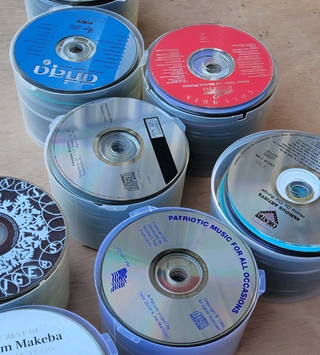 100 - Loose Music CD Lot Assorted Artists & Genres CDs Rock Grunge Pop & More!*