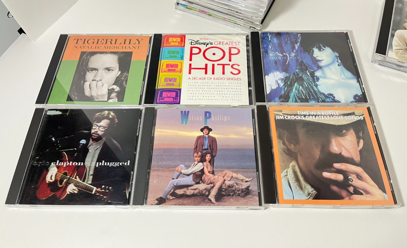 Vtg Lot 40 CD Mixed Music, See List 70-90's Elvis ,Elton, Diamond, Beatles++