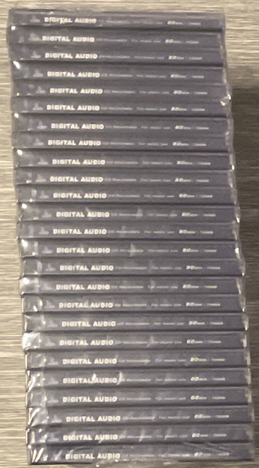 Hypermedia 80min CD R Recordable Digital Audio 25Pack with Standard Jewel Case