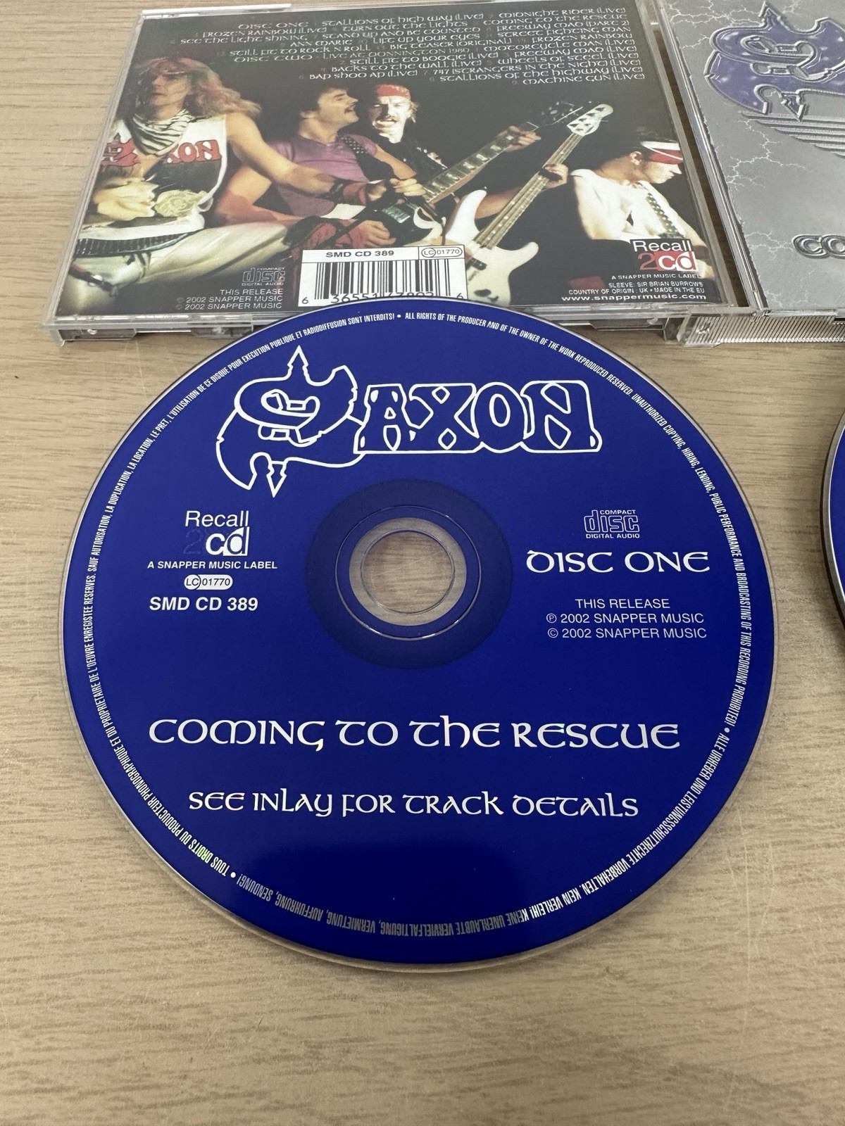 SAXON - Coming To The Rescue - 2 CD Set - UK Import - Live Recording - Snapper