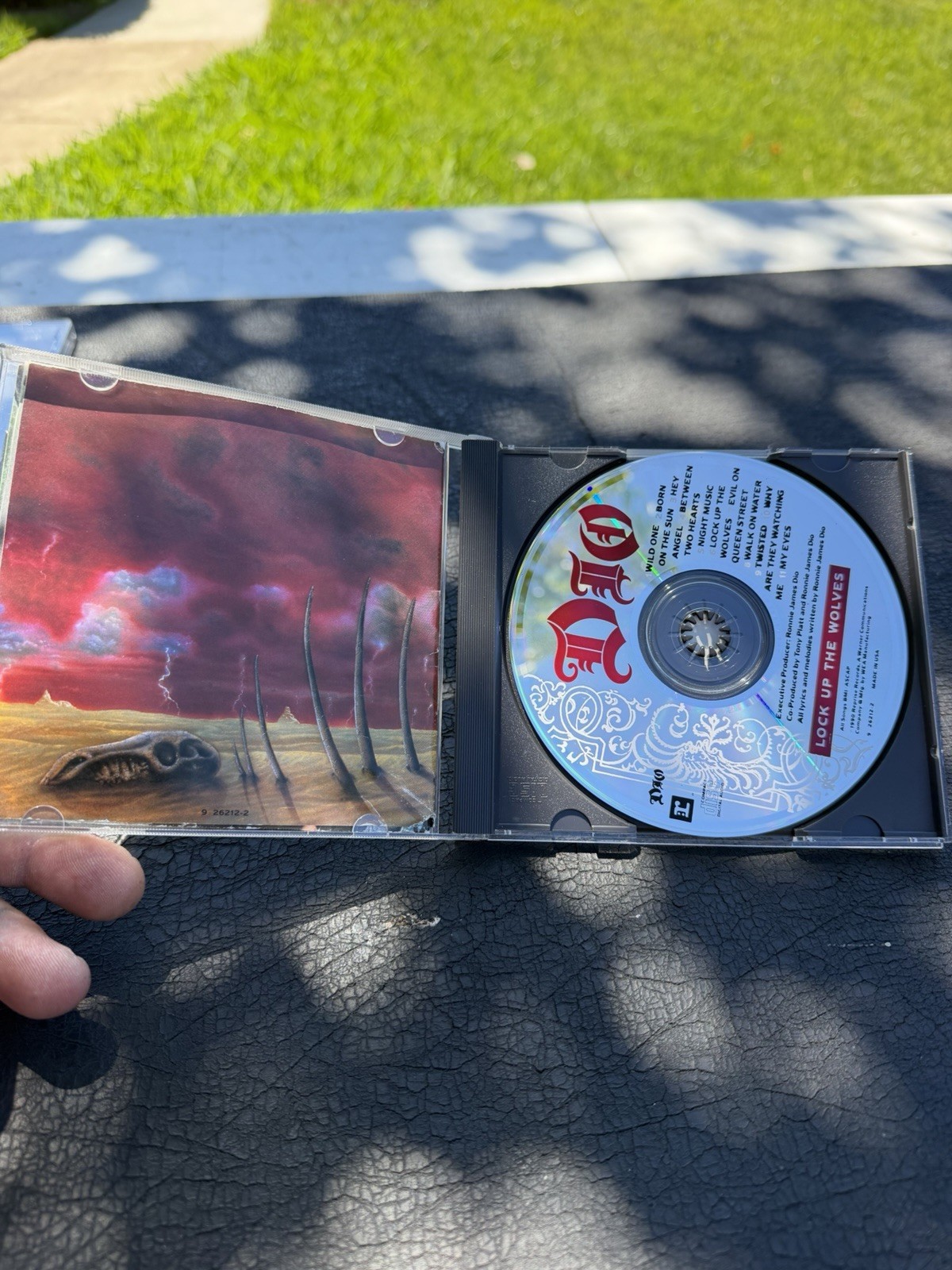 Lock up the Wolves by Dio (Heavy Metal) (CD, May-1990, Reprise)