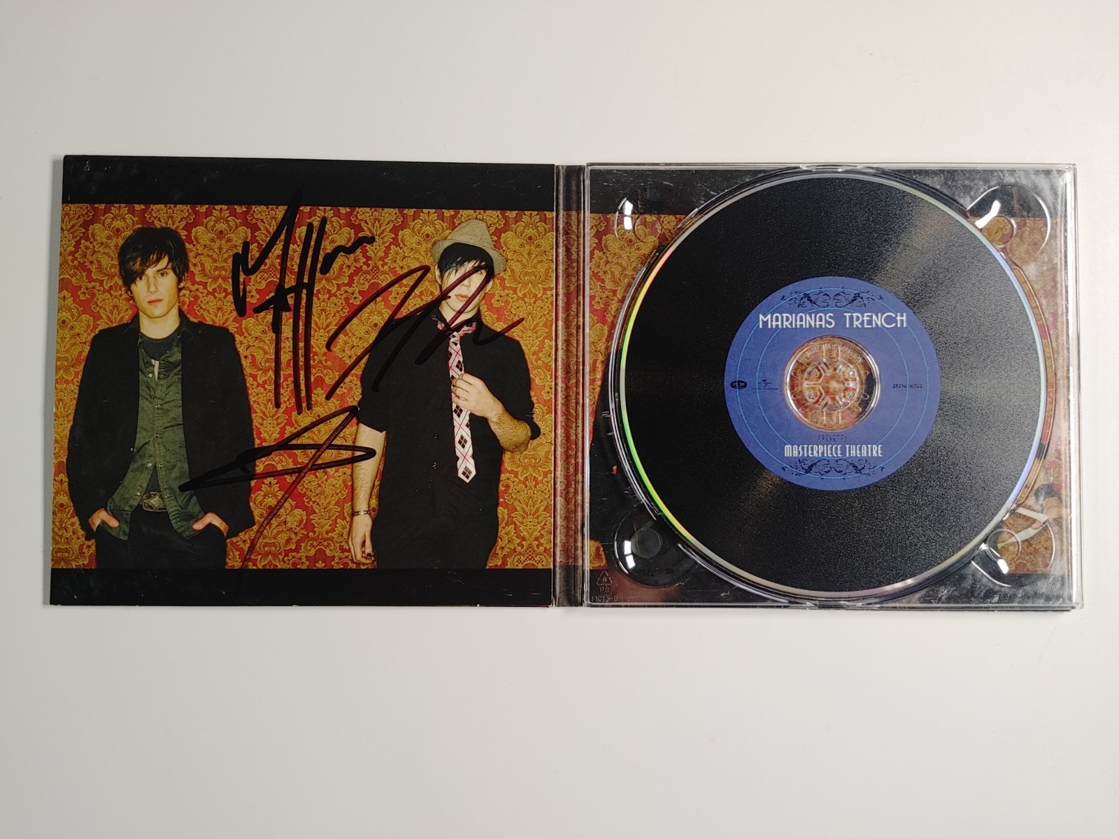 Marianas Trench - Masterpiece Theatre Signed! CD *Digipak* Autographed