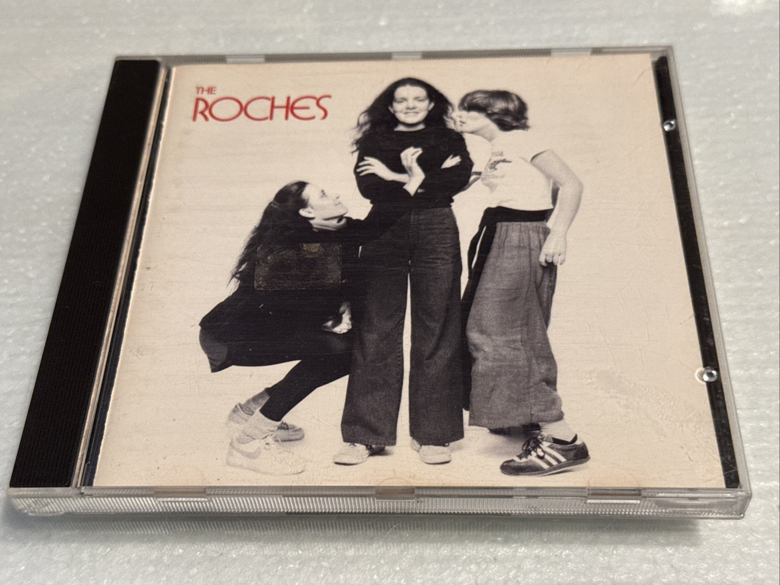 The Roches Self-Titled Debut Album Warner Brothers ROBERT FRIPP 1979 3298-2