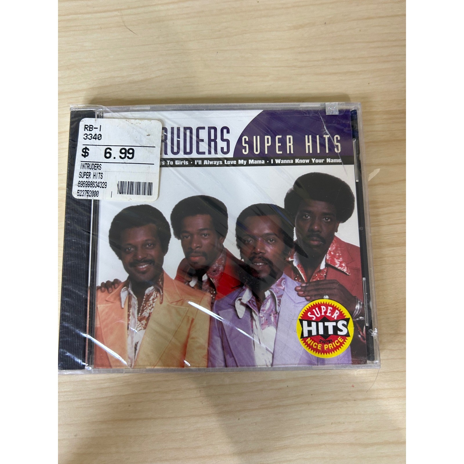 The Intruders Super Hits 2002 Epic Legacy Philly Soul I'll Always Love My Mama