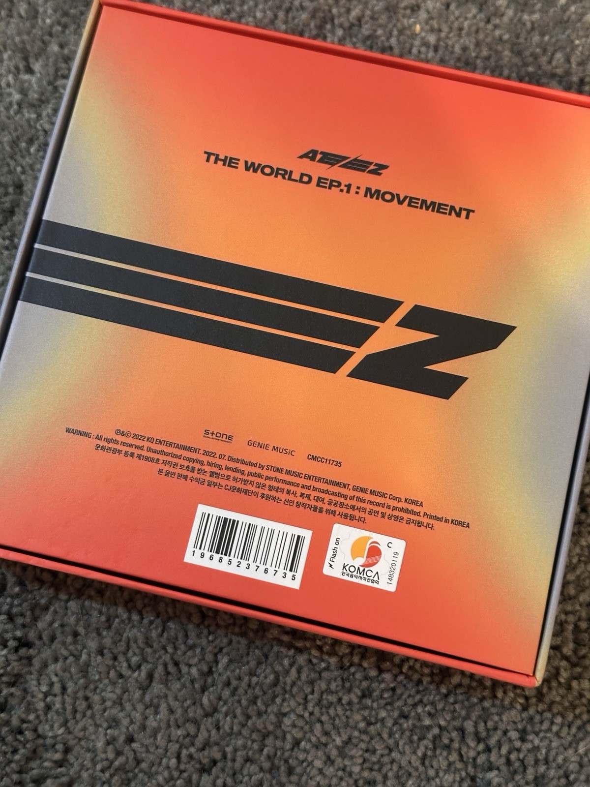 ATEEZ THE WORLD EP.1 : MOVEMENT CD K-Pop KQ ENTERTAINMENT 2022 Signed Album