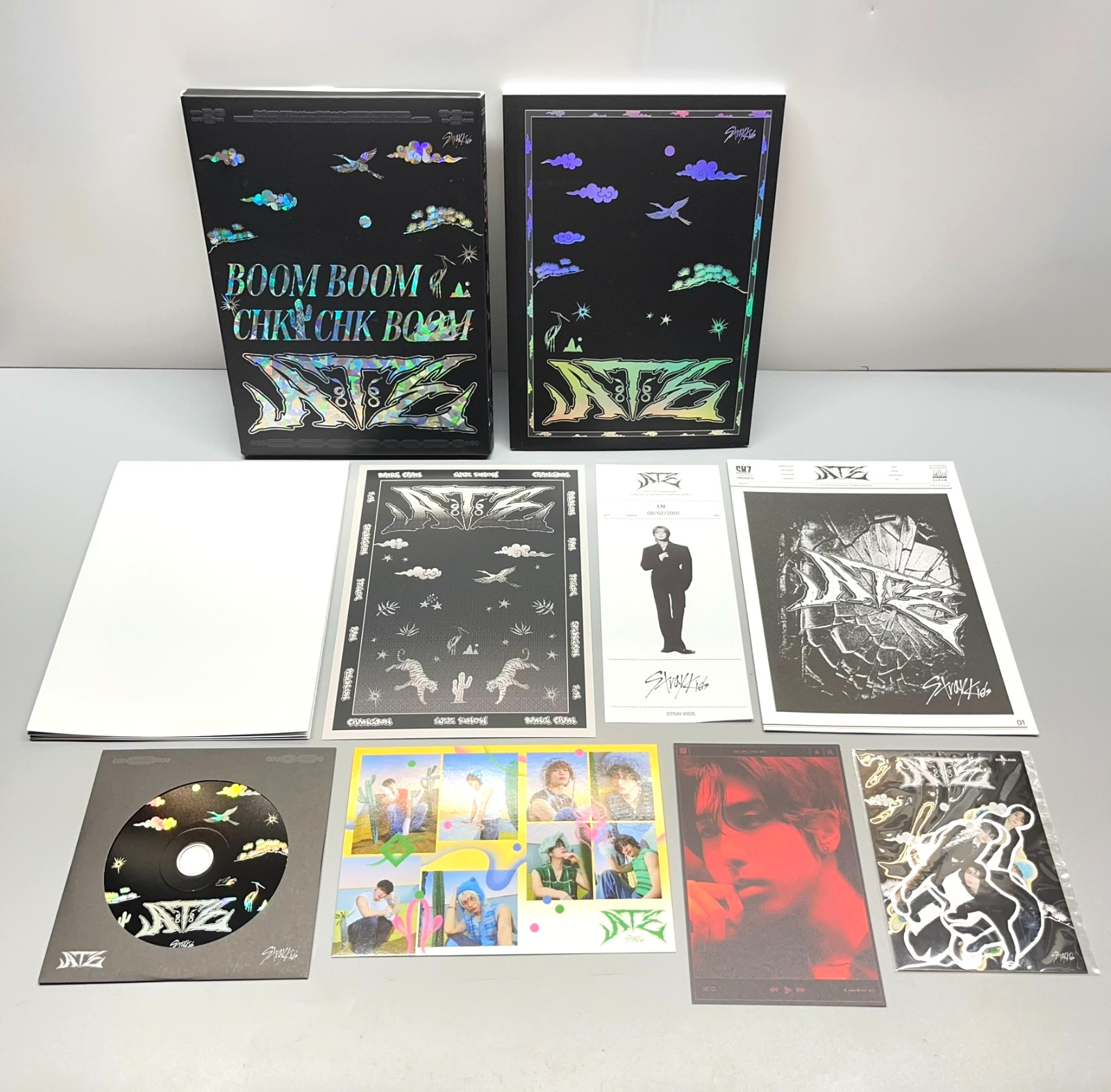 Stray Kids ATE Ver. Mini Album CD Box Limited Edition Book Poster Stickers K-pop