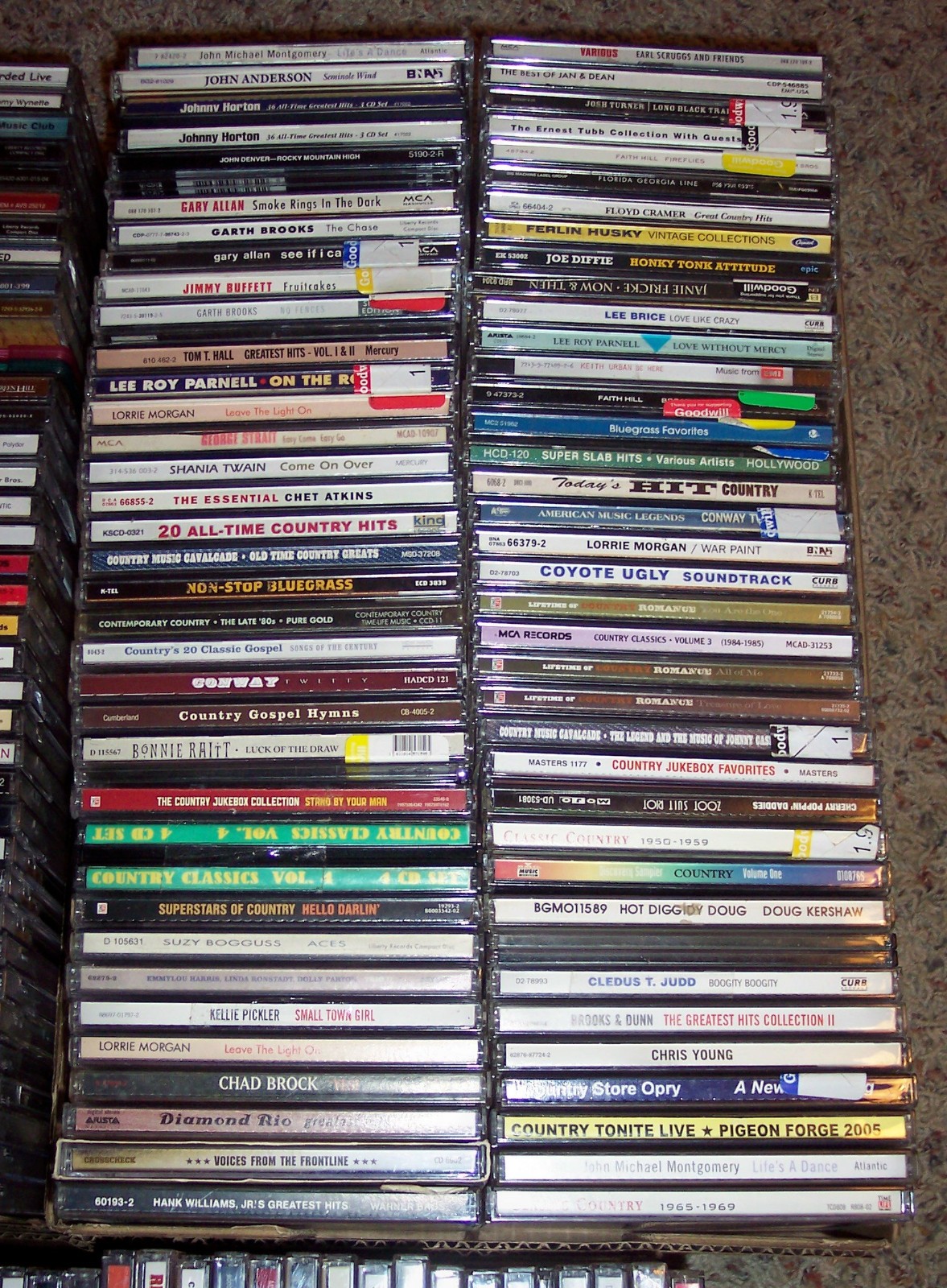 Large LOT 220+ Vintage CDs Case Bundle Country 90s 2000s Kenny Willie Vince
