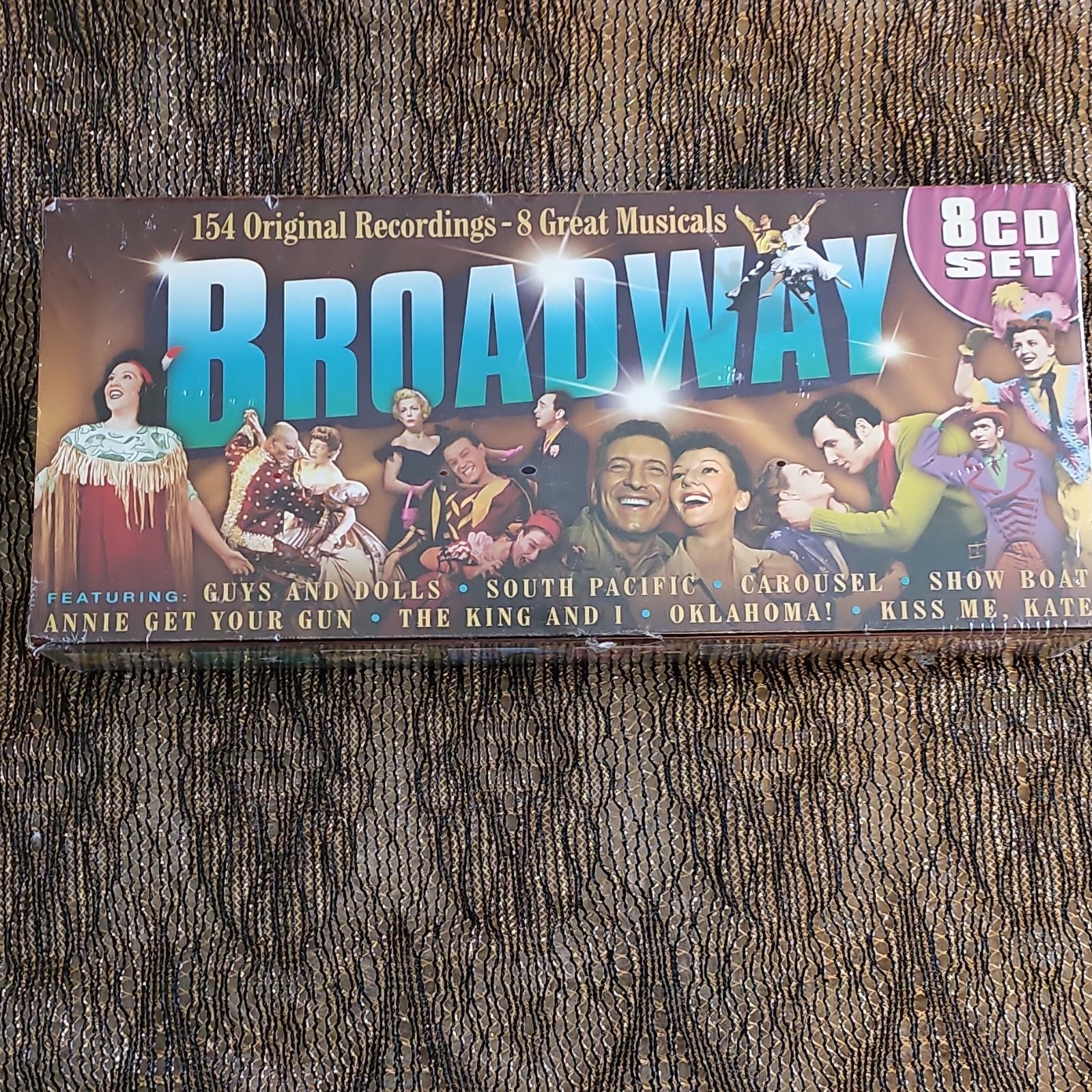 Broadway 8-CD Box Set Compilation – 154 Original Recordings, Musicals (2000)
