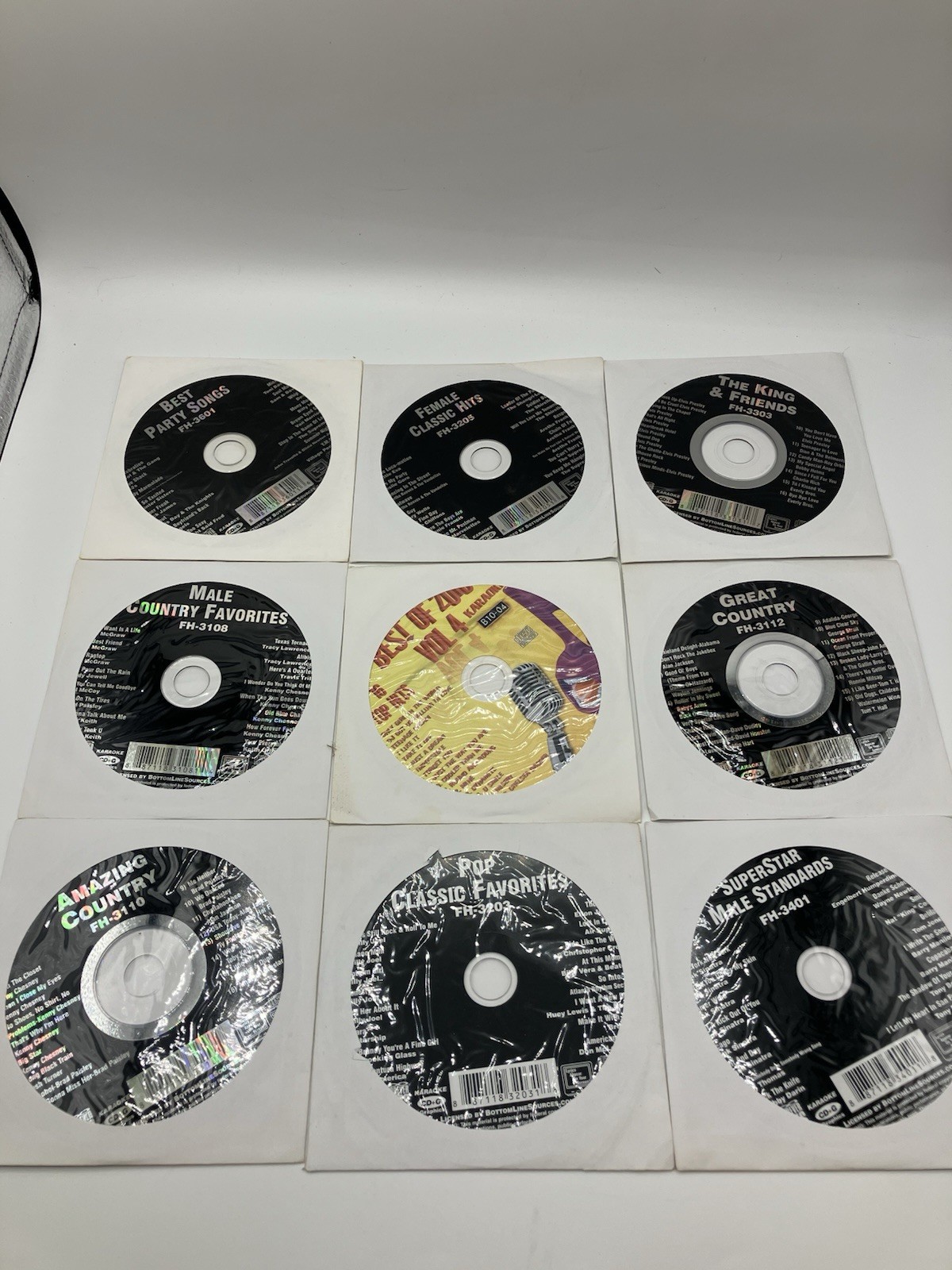 38 KARAOKE CDs ROCK,OLDIES,POP,COUNTRY LOT MUSIC