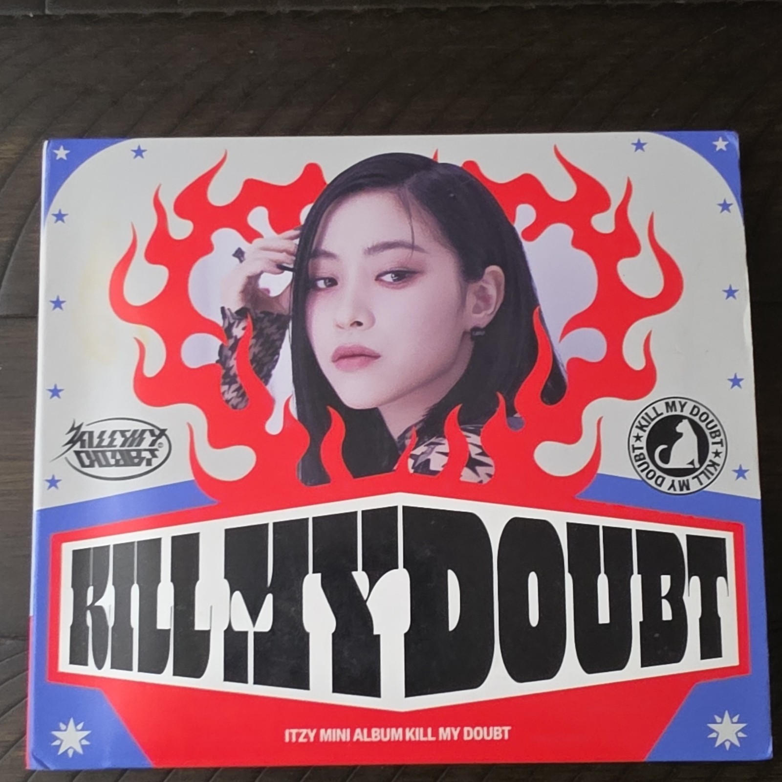 ITZY Kill My Doubt CD Mini Album 2023 JYP Entertainment K-Pop Cardboard Sleeve