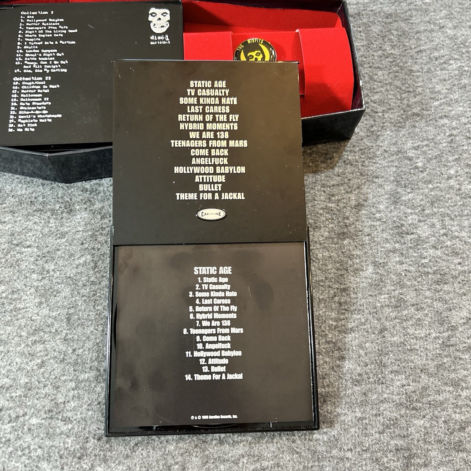 Misfits Coffin Box Set 4 Discs Caroline Distribution Complete Rare with Pin