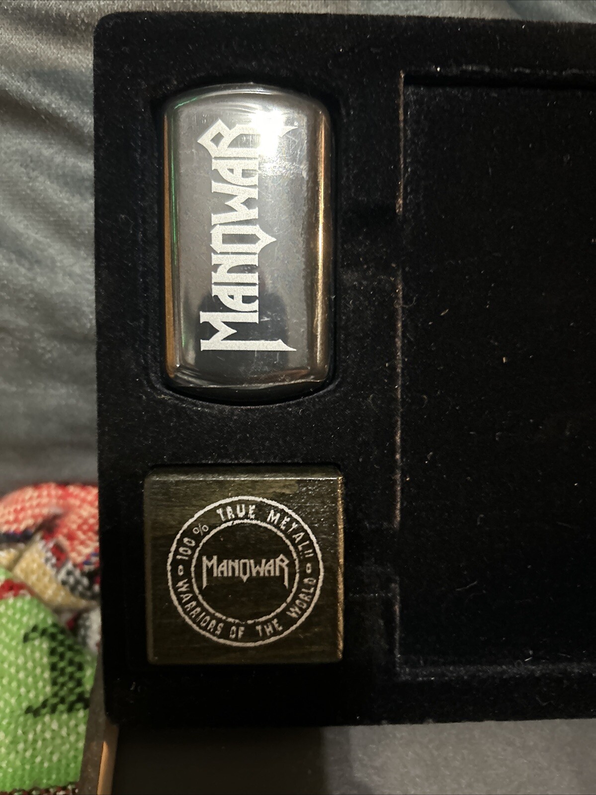 Manowar / Warriors Of The World ORG BOX Stamp Inkpad Metalplate Wood Box RARE
