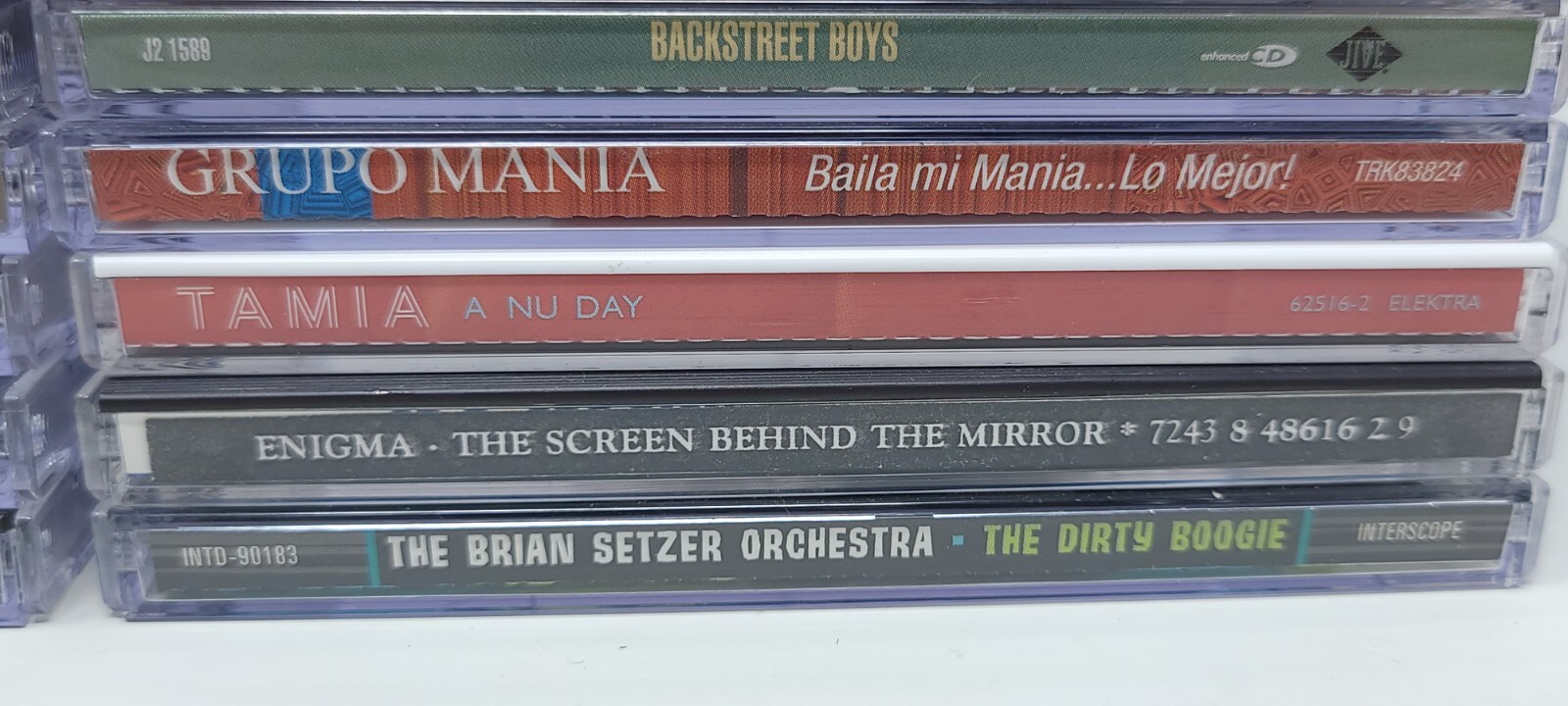 💿 Lot of 32 Assorted CDs : MIX ALL Genres 90s 2000s