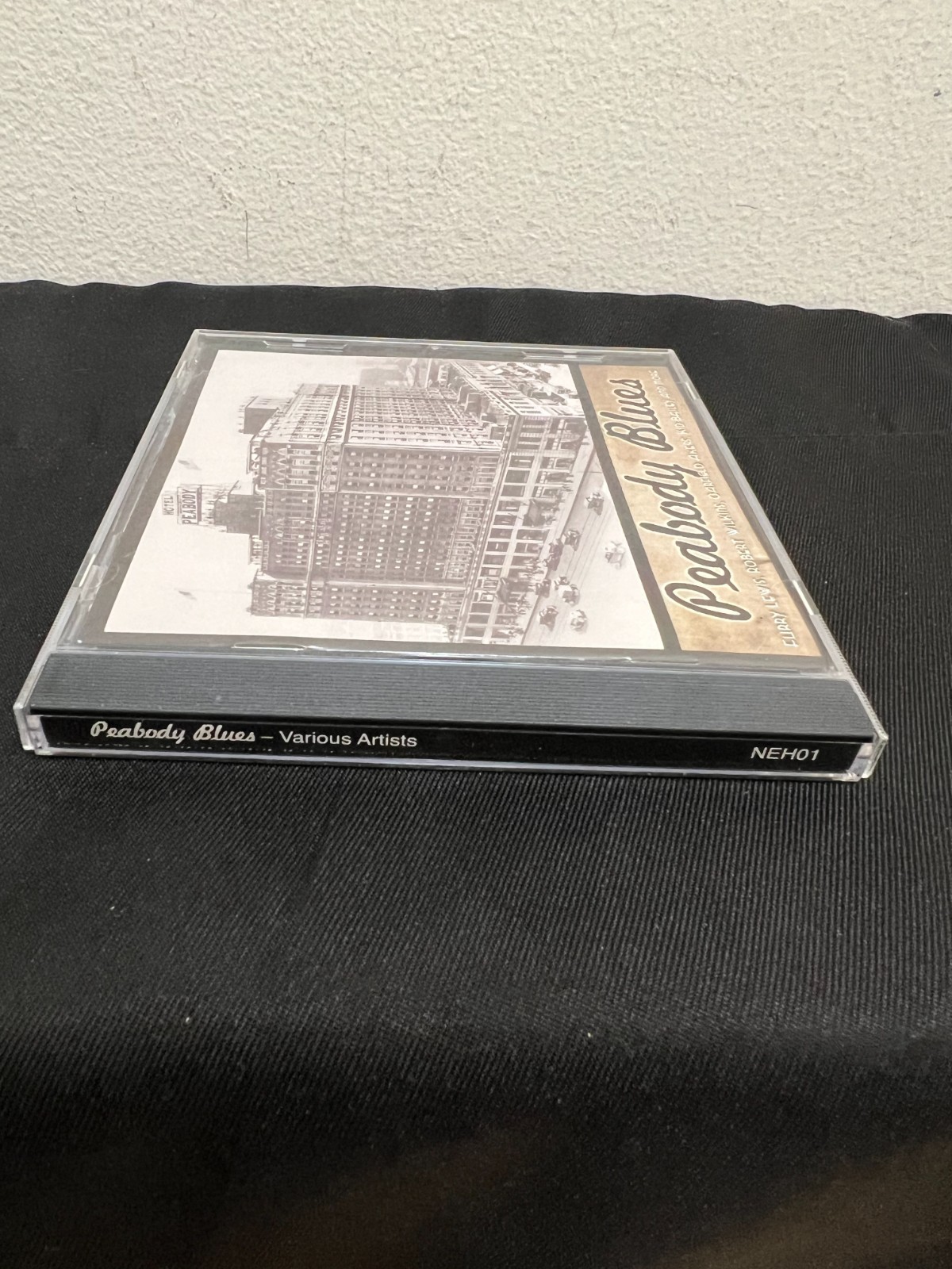 Peabody Blues CD Furry Lewis Robert Wilkins Garfield Akers Nehi Records Tested