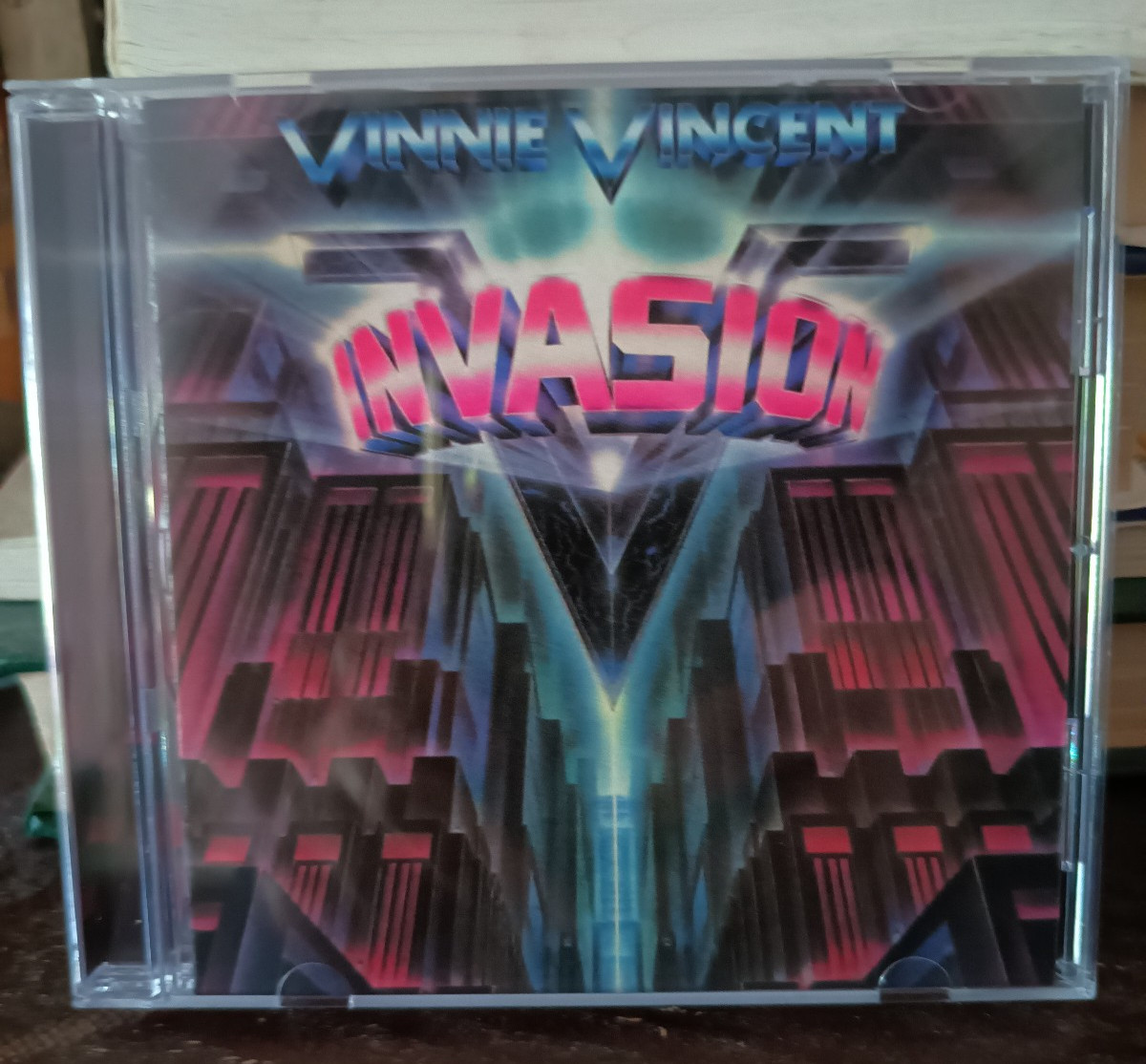 Vinnie Vincent Invasion CD (2003 remaster) KISS