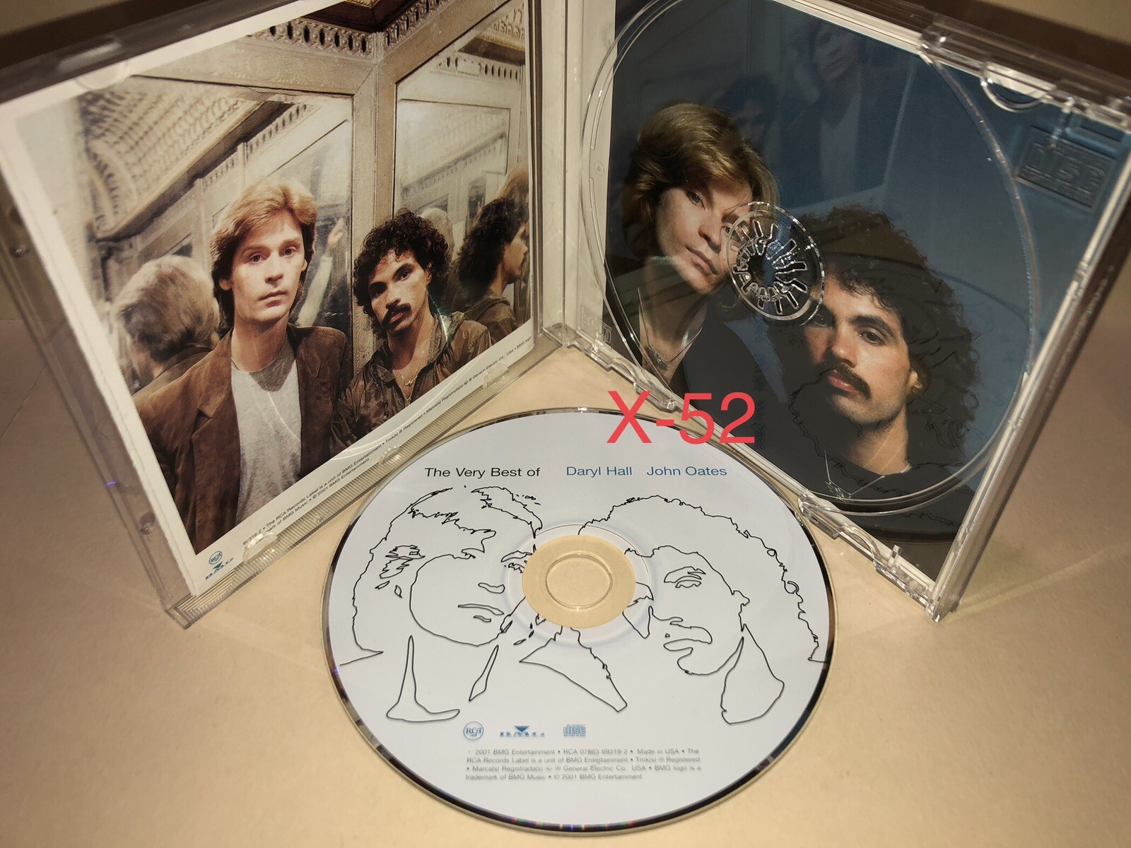 Best of Hall and Oates CD 18 hits Rich Girl Make My Dreams Private Eyes Maneater