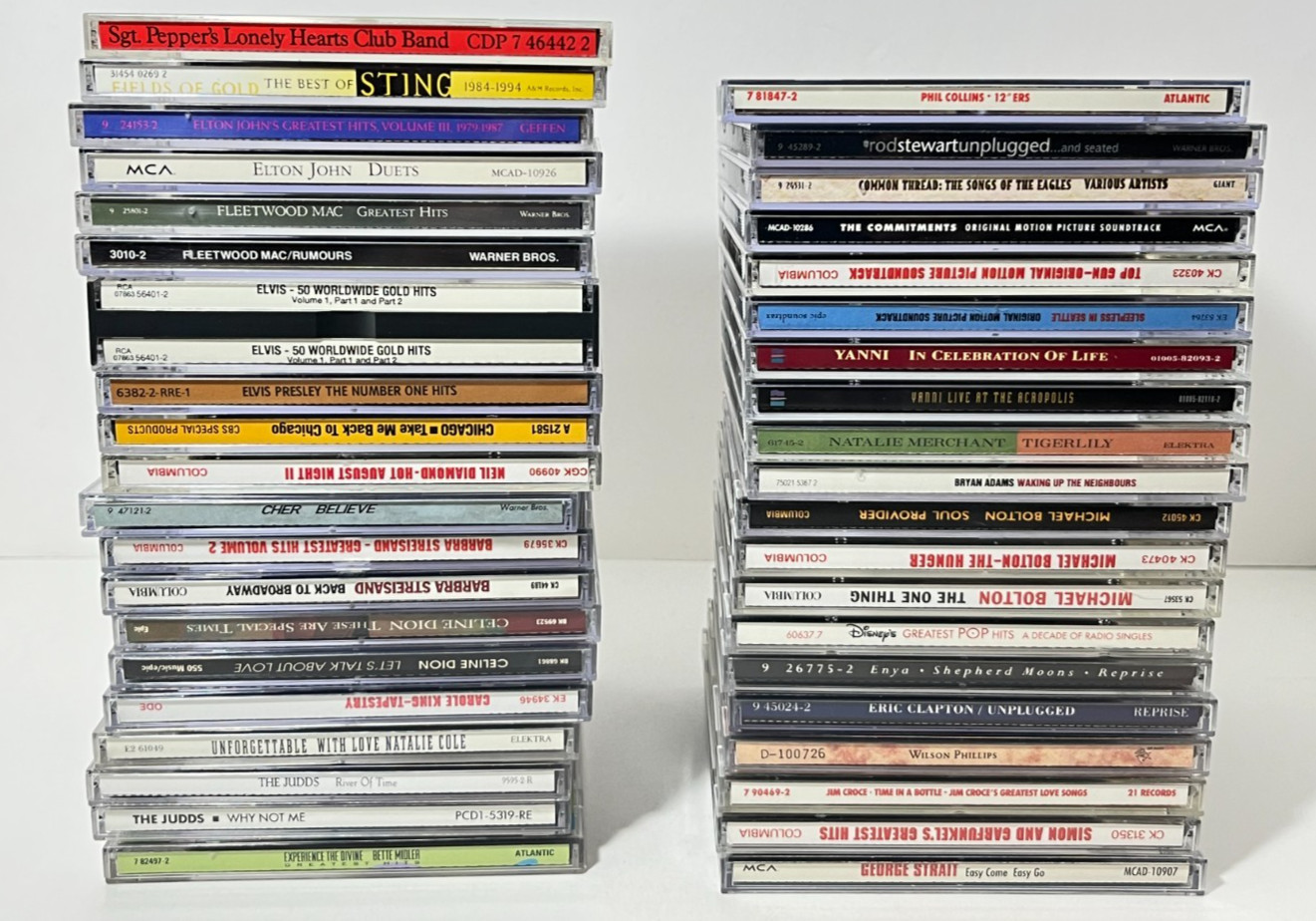 Vtg Lot 40 CD Mixed Music, See List 70-90's Elvis ,Elton, Diamond, Beatles++
