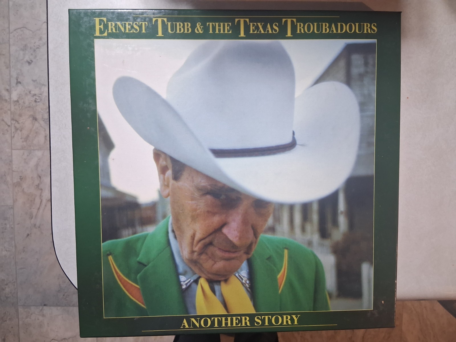 ERNEST TUBB 5X CD BOX SET & PICTURE BOOK OPEN BOX, CDS LIKE NEW BEAR FAMILY 1991