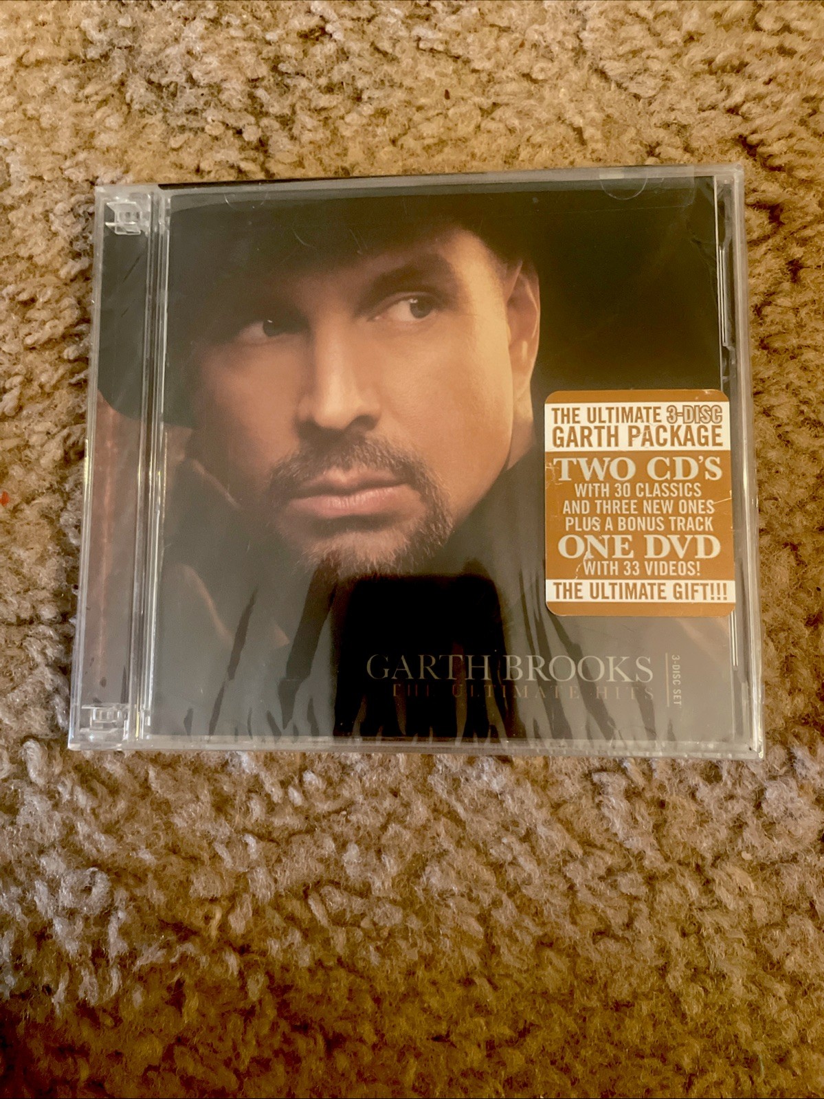Garth Brooks –The Ultimate Hits (CD, 2007, Pearl Records, 2 CDs + DVD) Brand New