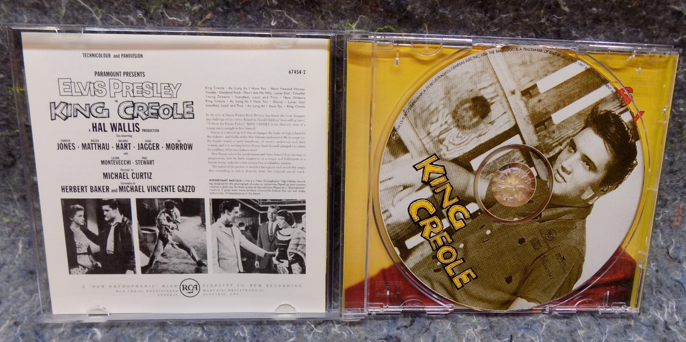 "The Blue Suede Box: Elvis, His Greatest Hits" 5 CDs BMG (1997) EX