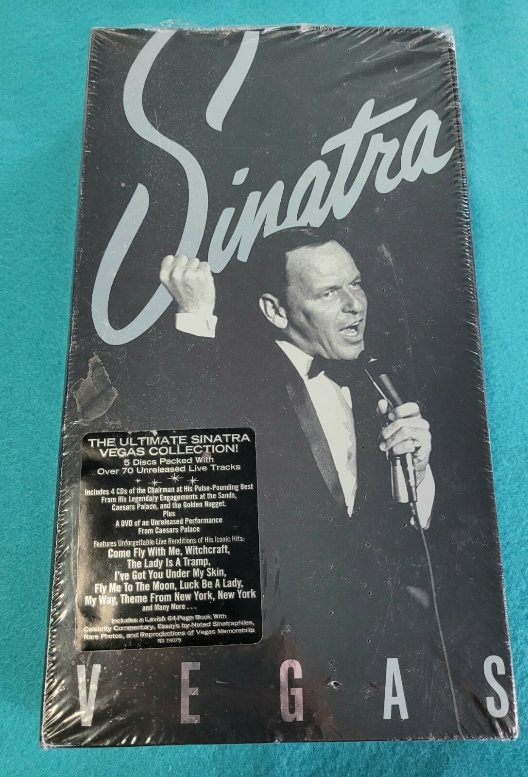 Frank Sinatra The Ultimate Vegas Collection 5 Disc CD Box Set Sealed Pre-owned