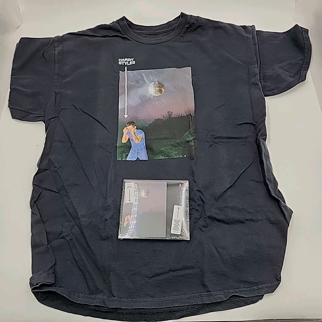 NEW Harry Styles Kiss All The Time, Disco, Occasionally Tee and CD Box Set LARGE