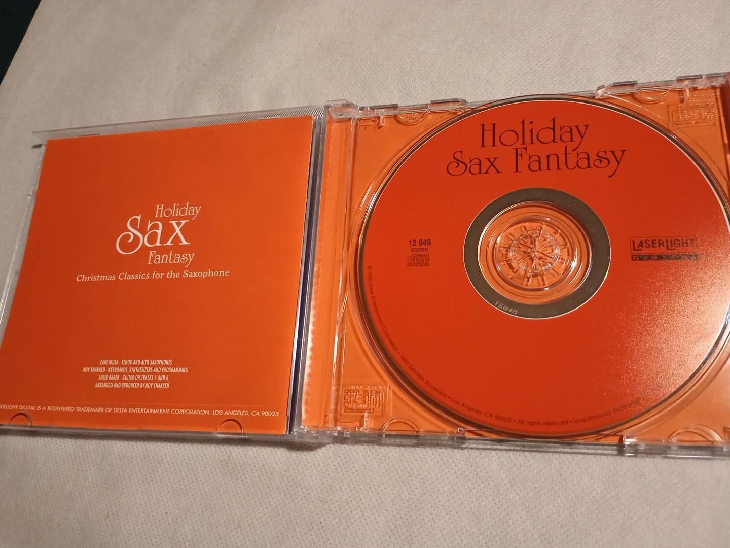 Holiday Sax Fantasy by Zane Musa (1997 CD) LaserLight Digital 12 949 Stereo