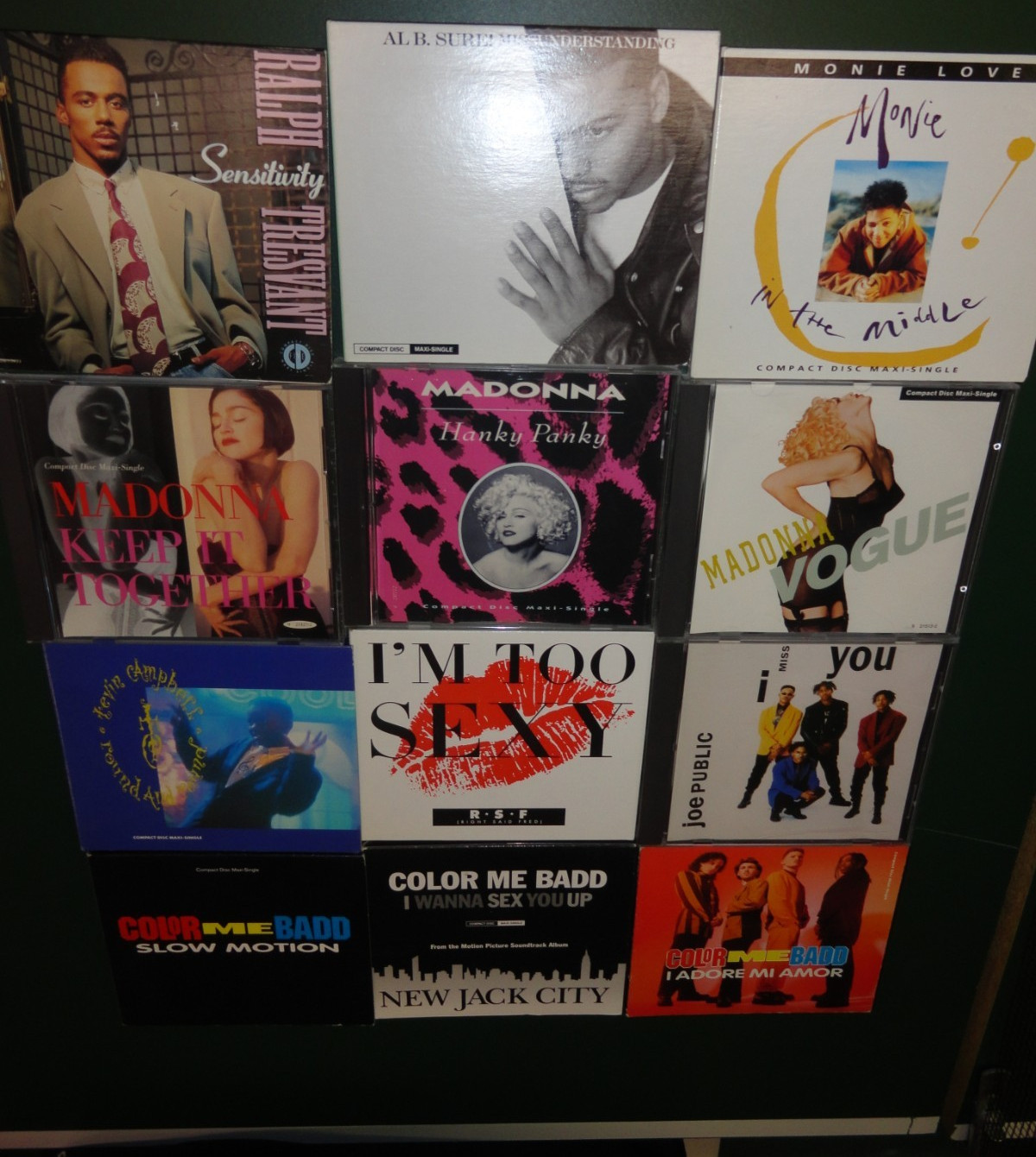 26 Retro Remix Cd singles (Janet Jackson, Public Enemy, Madonna, Color Me Badd)