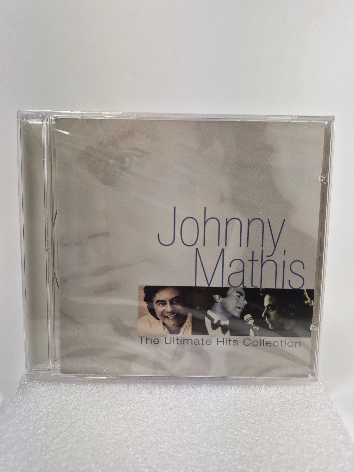 The Ultimate Hits Collection by Johnny Mathis (CD, Apr-1998, Legacy)