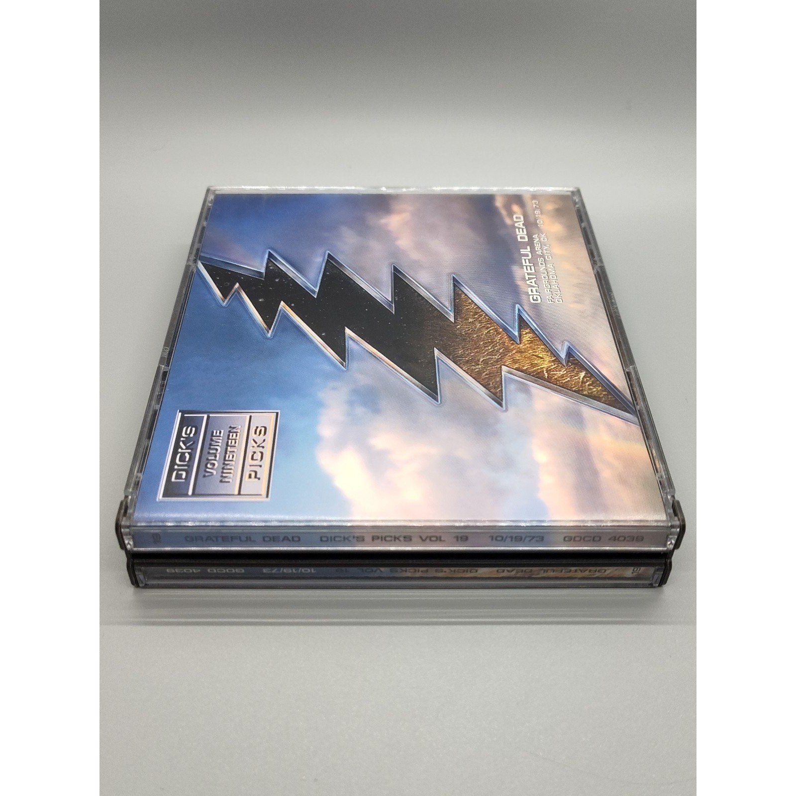 Grateful Dead Dick's Picks Vol. 19 10/19/73 3 CD Set 2000 Grateful Dead Records