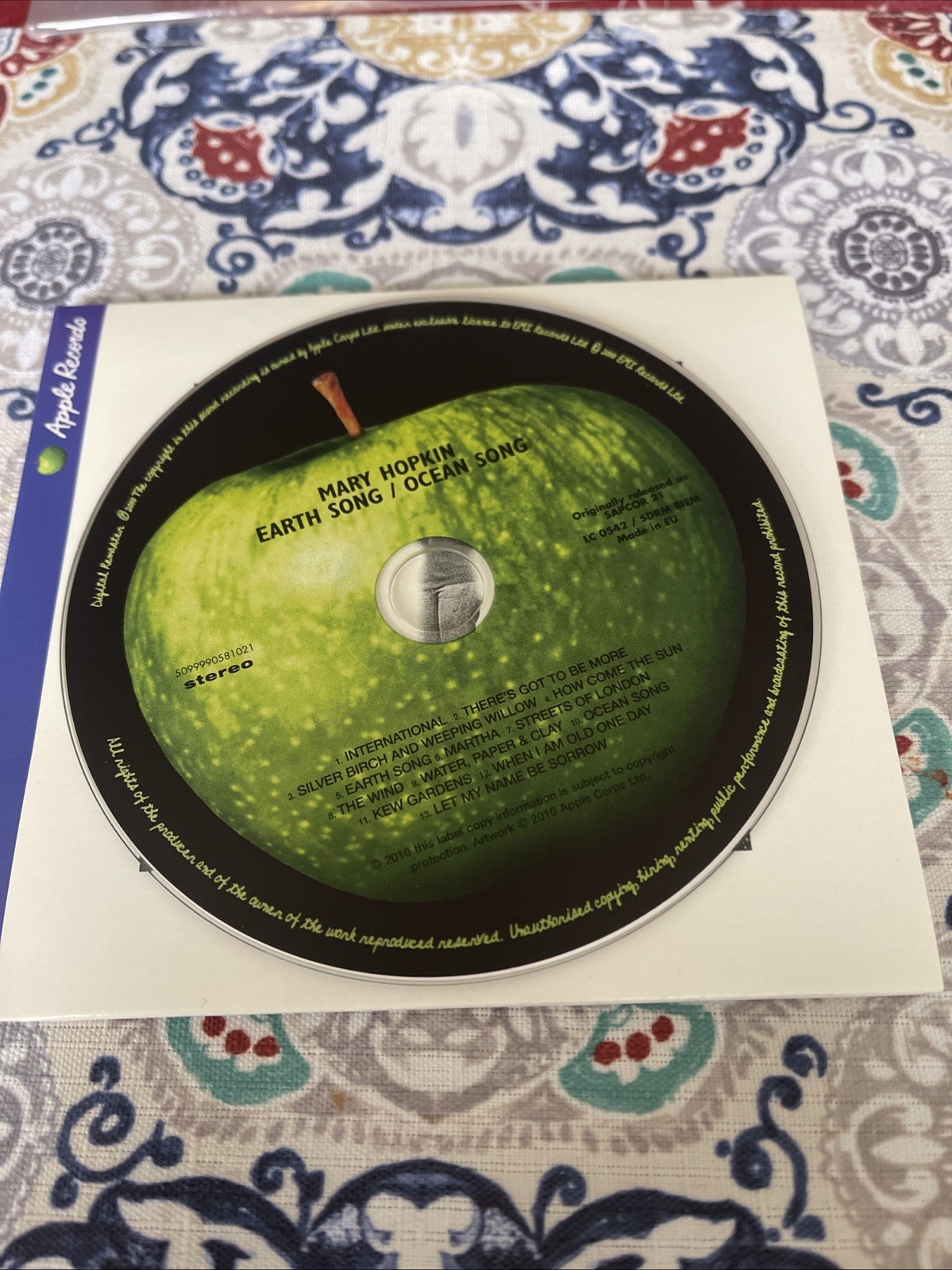 Mary Hopkin Earth Song Ocean Song 2010 UK Import Apple Records