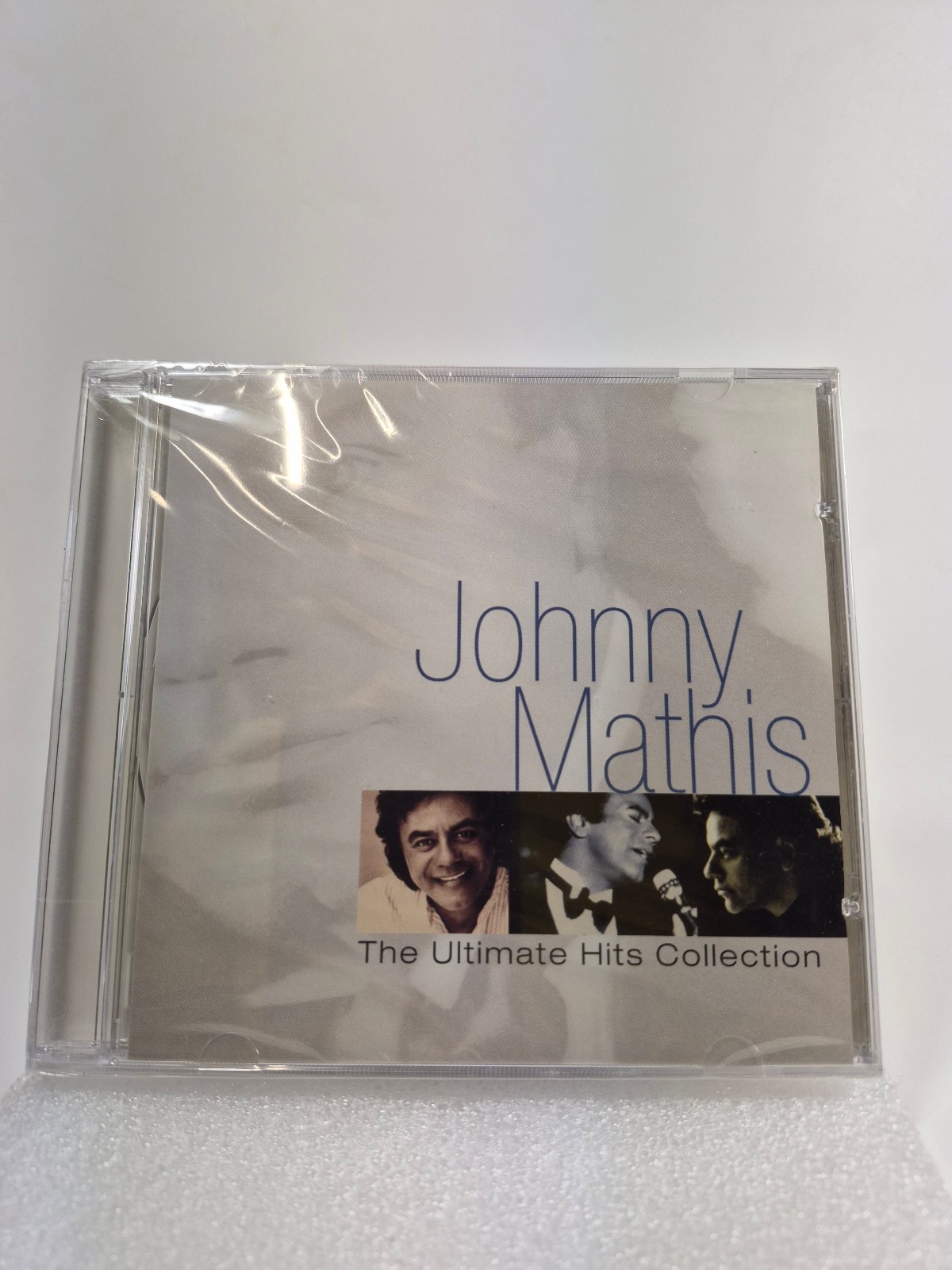 The Ultimate Hits Collection by Johnny Mathis (CD, Apr-1998, Legacy)