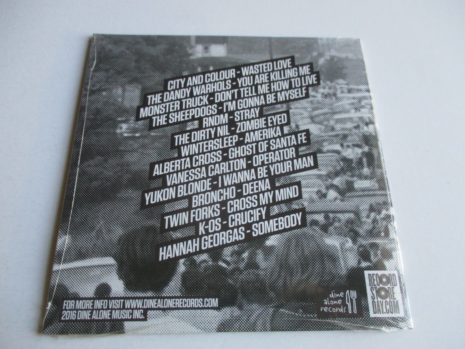 DINE ALONE Record Store Day Sampler 2016 CD Sampler 14 Tracks NEW