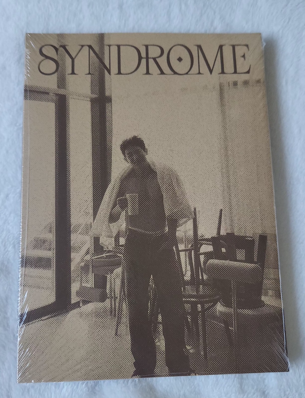 WONHO SYNDROME ALBUM SEALED ver. Fever (orange) New, sealed w/ photocard K-pop