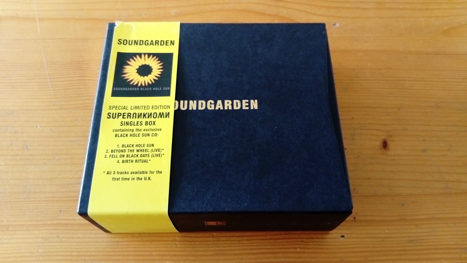 Soundgarden Superunknown Singles /Live Ltd 21 Track 6 CD Box Set (Black Hole Sun