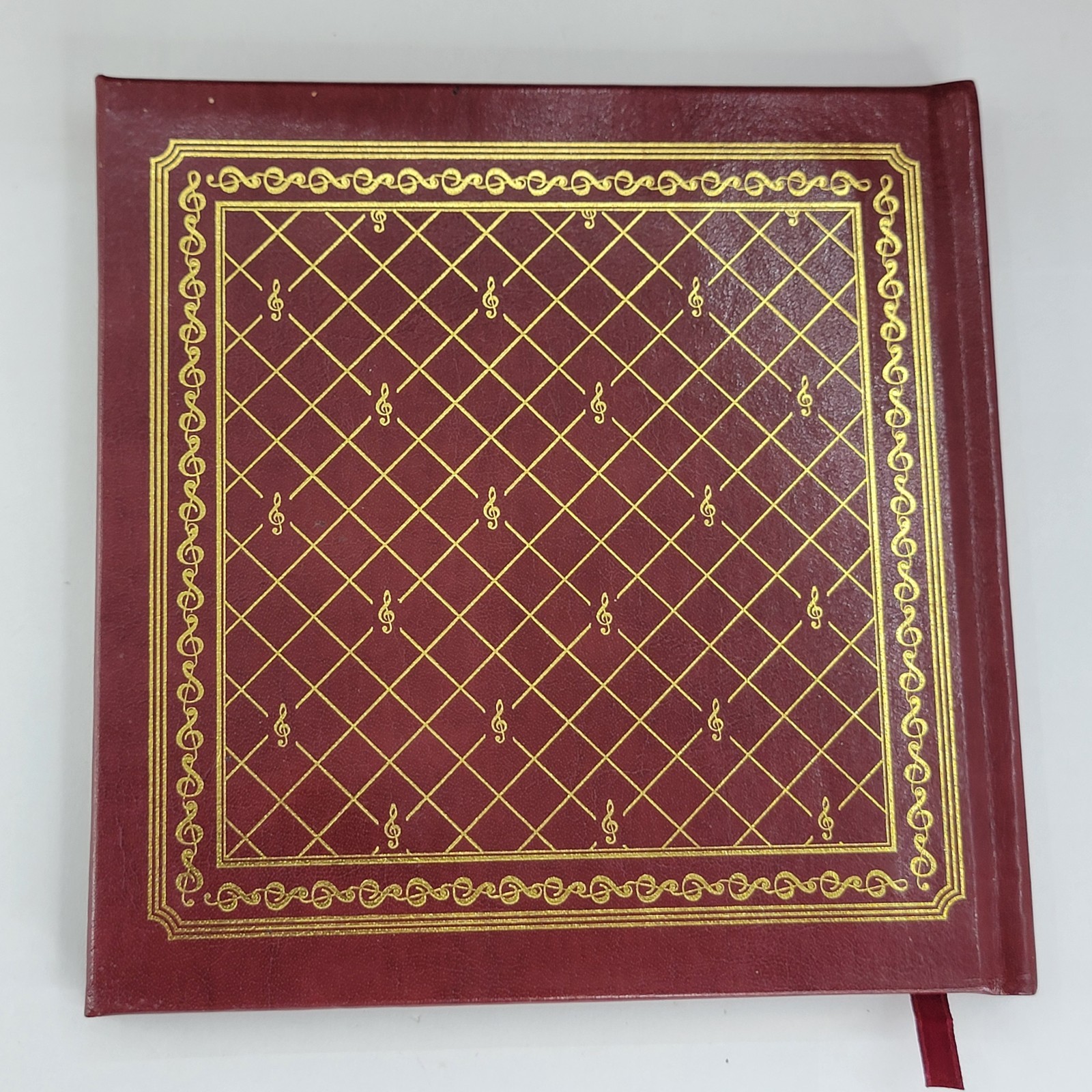 Masterpiece Ultimate Classical Library complete box set Vol 1-24 cds music books