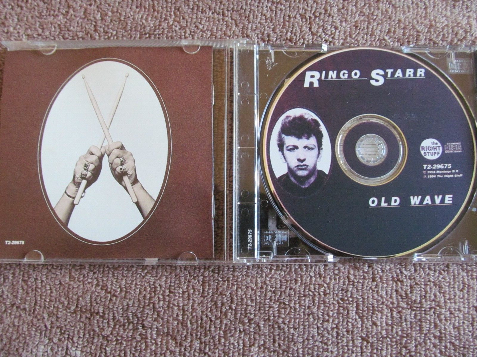 RINGO STARR - "OLD WAVE" CD 1994 W/BONUS TRACK - BEATLES