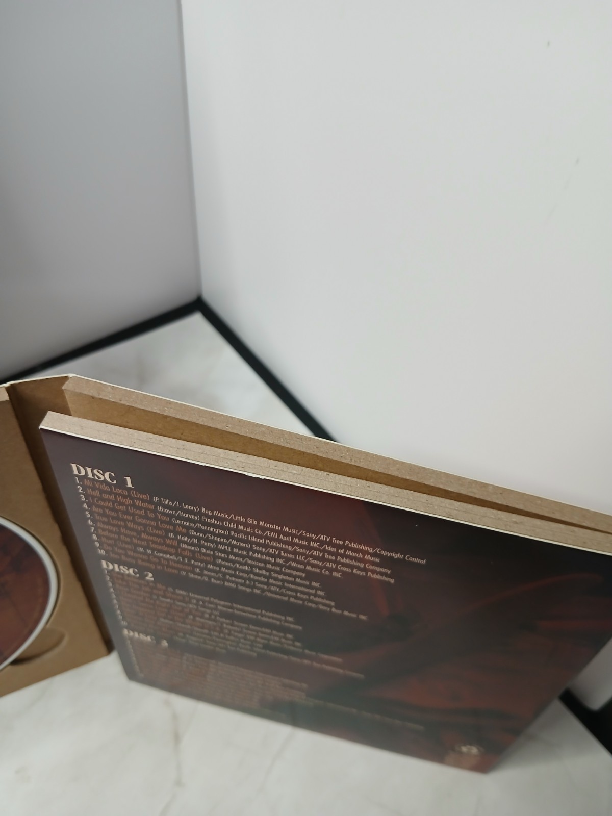 2009 #1 Country Collector’s Edition – 3‑Disc CD Set in Tin Box – Original...