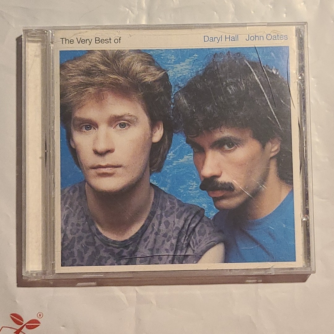 Daryl Hall & John Oates - The Very Best Of - 2001 RCA CD