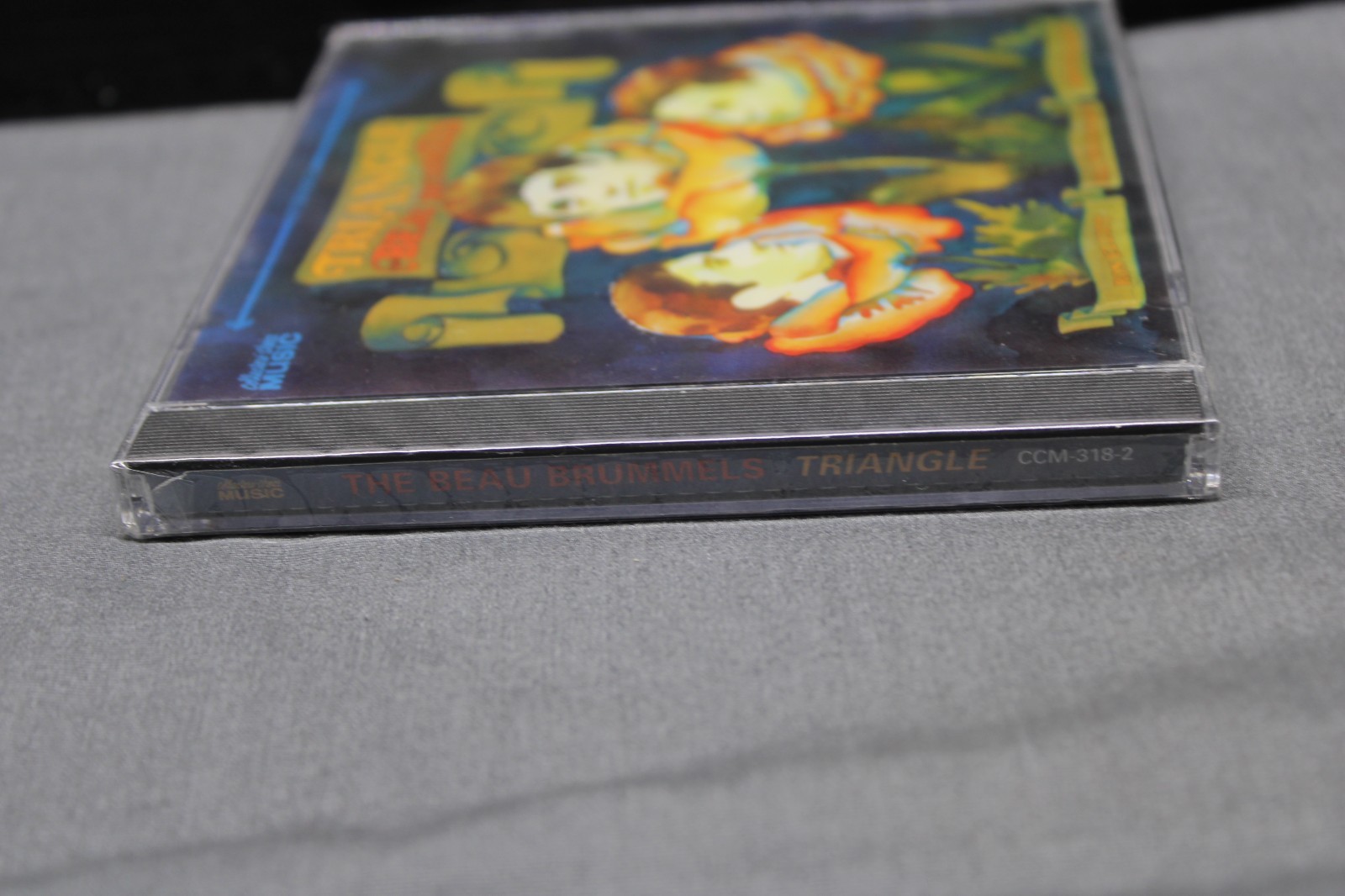 Triangle by The Beau Brummels CD (B8)