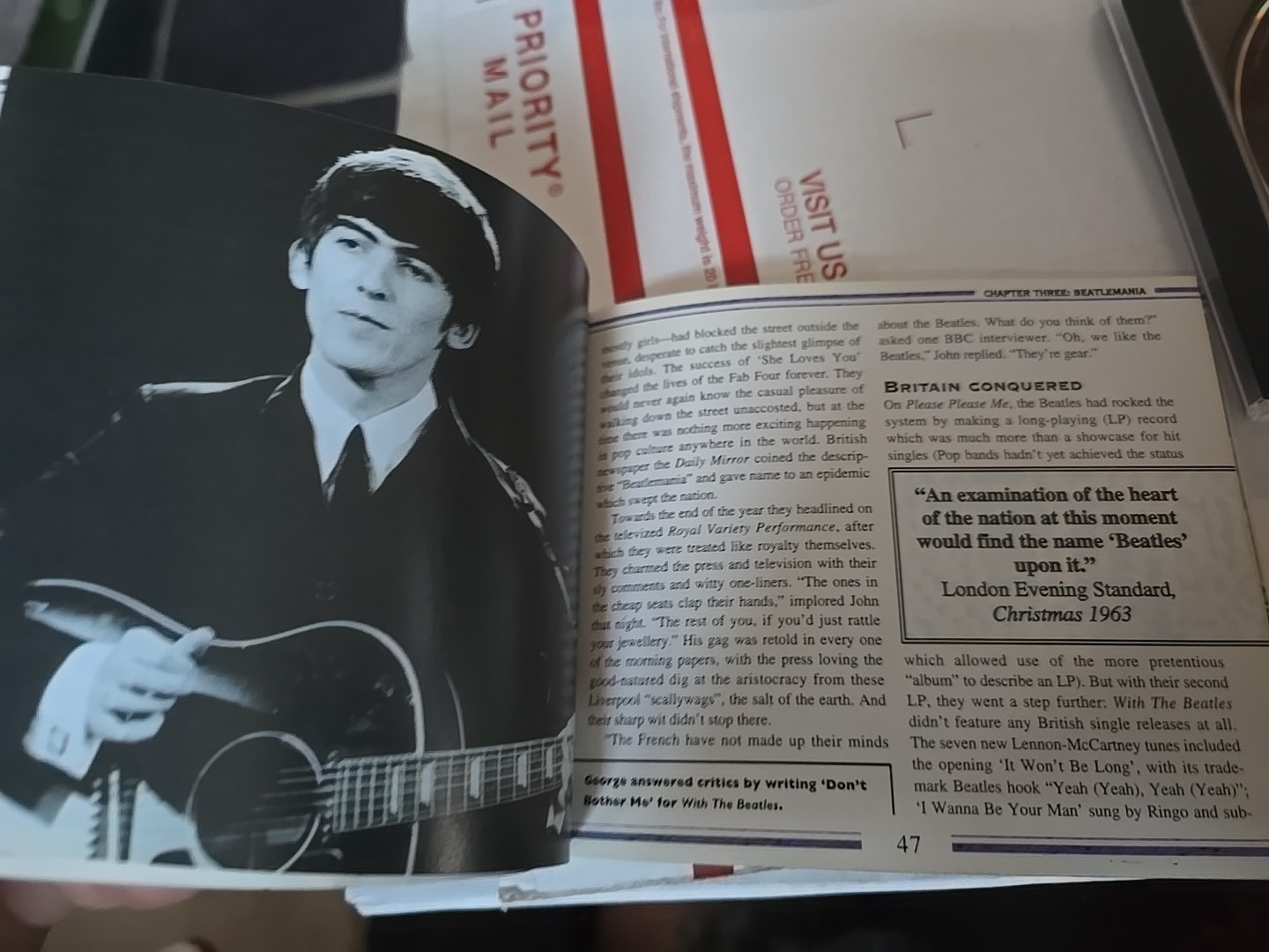 THE BEATLES - INTERVIEW DISC (RARE PICTURE DISC CD + 120 PAGE BOOK) Mint Condi
